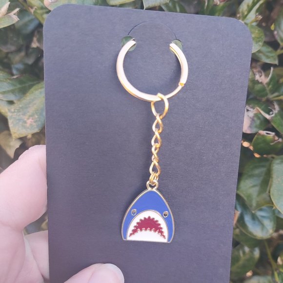 Jaws Keychain - Picture 3 of 6